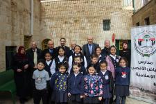 "بنك القدس" يجسد المسؤولية المجتمعية بدعم مدارس رياض الاقصى الاسلامية